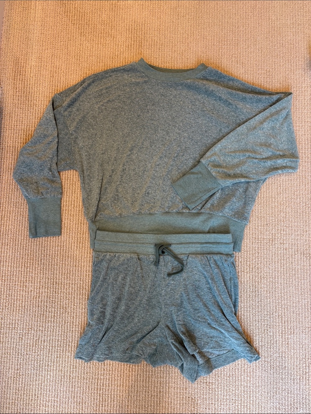 Old Navy Heathered Green Wide-Sleeve Sweatshirt
